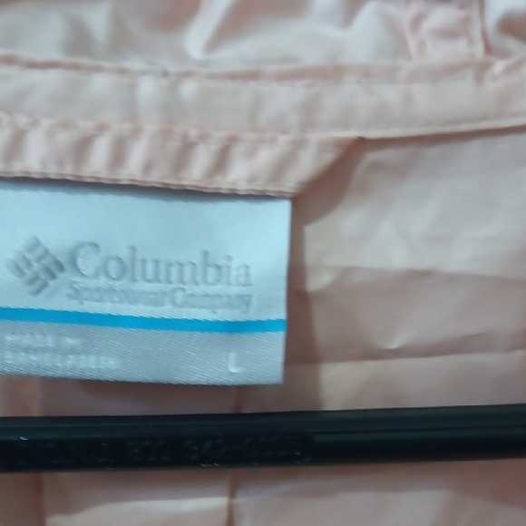 Columbia Light Pink Windbreaker - Picture 4 of 8